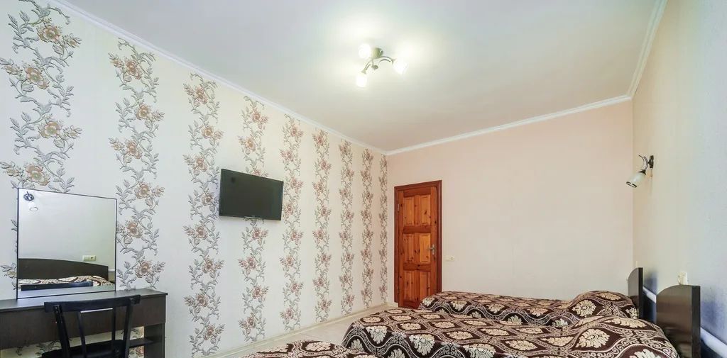 комната г Геленджик с Кабардинка ул Школьная 17б фото 2
