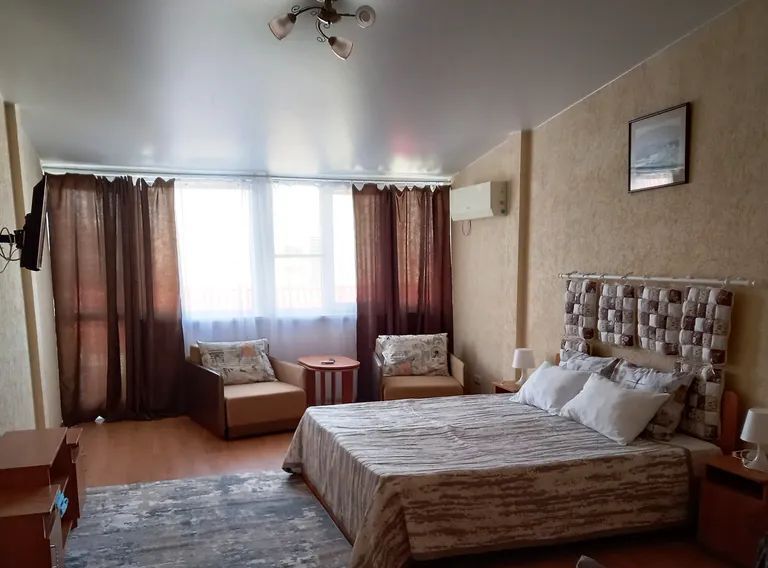 комната г Феодосия наб Черноморская 1г фото 2