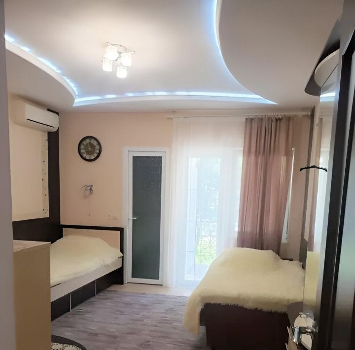 комната г Феодосия ул Зерновская 42 фото 3