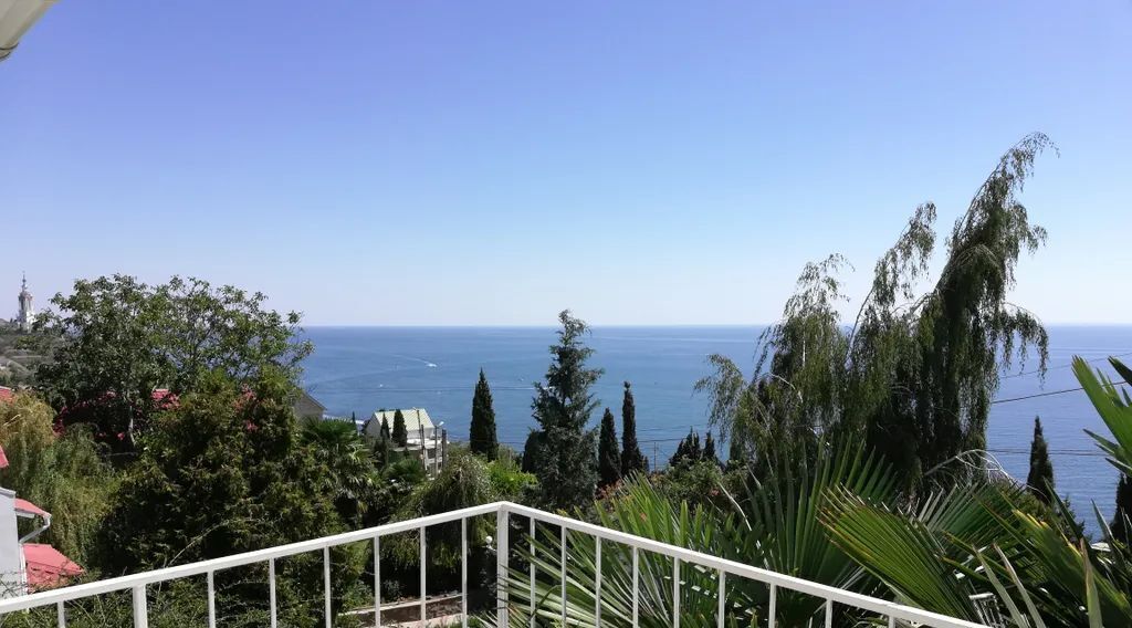 комната г Алушта с Малореченское ул Подгорная 25 фото 7