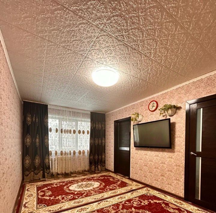 квартира г Барнаул р-н Индустриальный ул Панфиловцев 15 фото 1