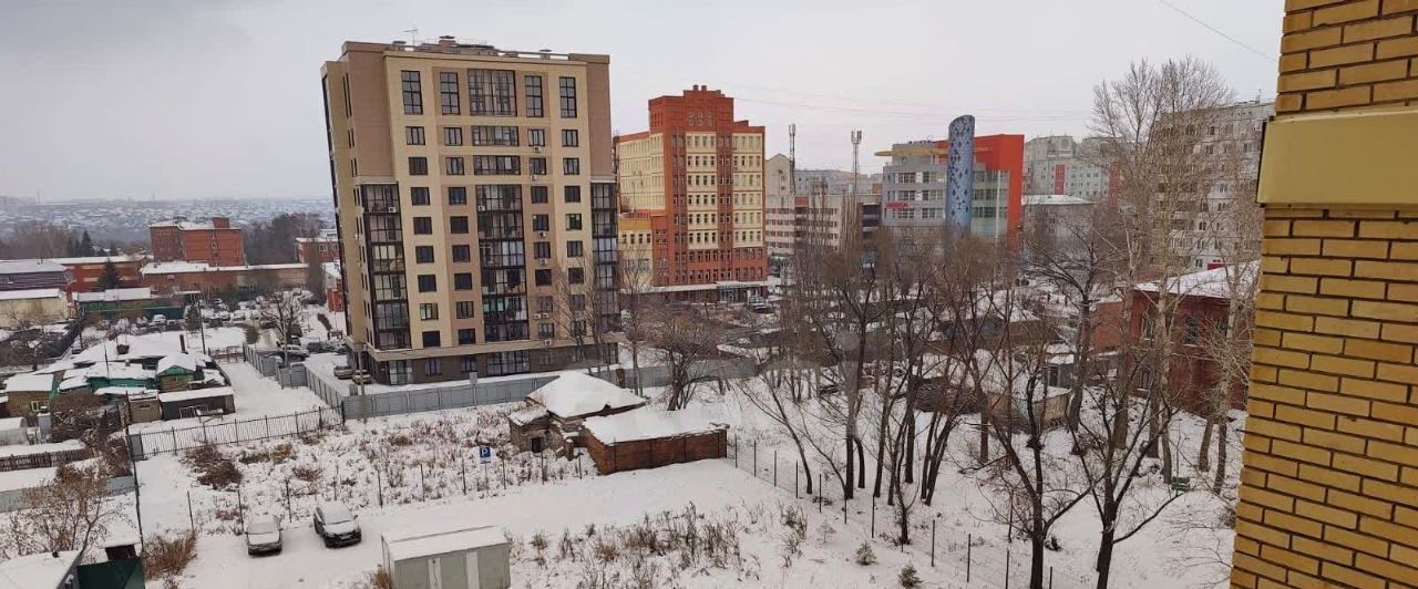 квартира г Омск р-н Центральный ул 10 лет Октября 43/1 фото 27
