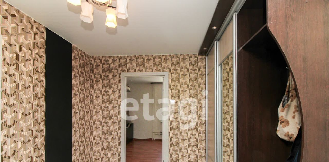 квартира г Красноярск р-н Свердловский ул Карамзина 21 фото 17