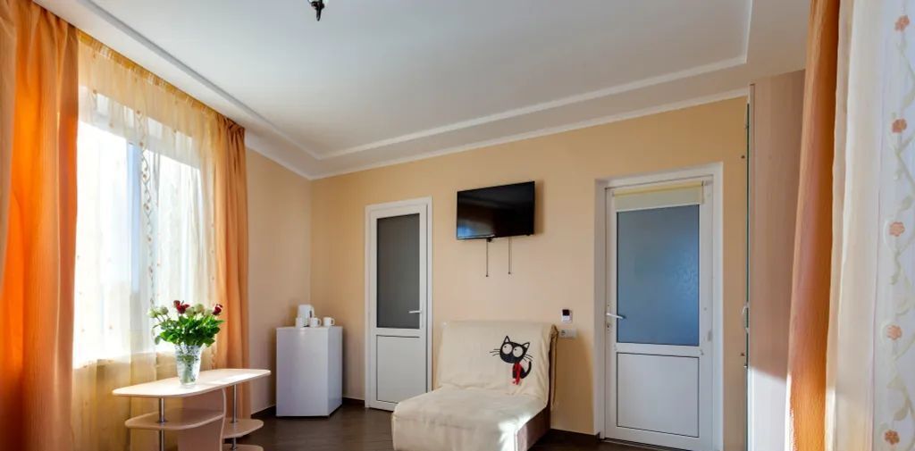 комната г Евпатория ул Демышева 34 фото 7