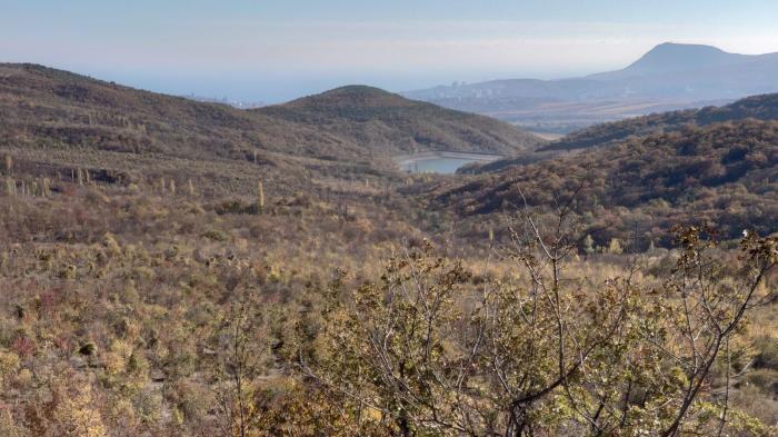 земля г Алушта с Лучистое ул Грушевая 11 городской округ Алушта фото 1