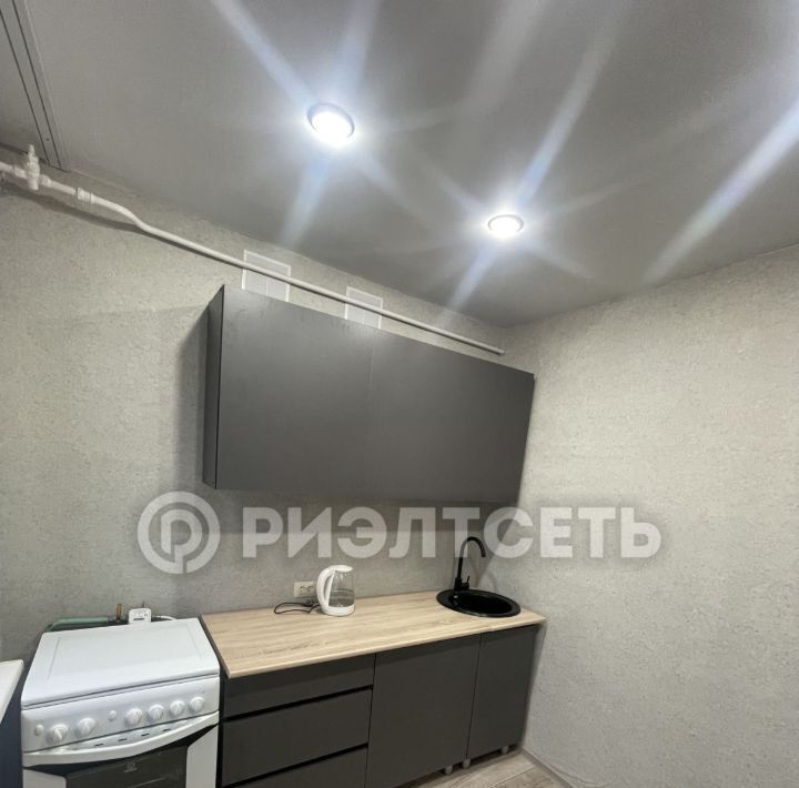 квартира г Мурманск р-н Ленинский ул Свердлова 10к/3 фото 3