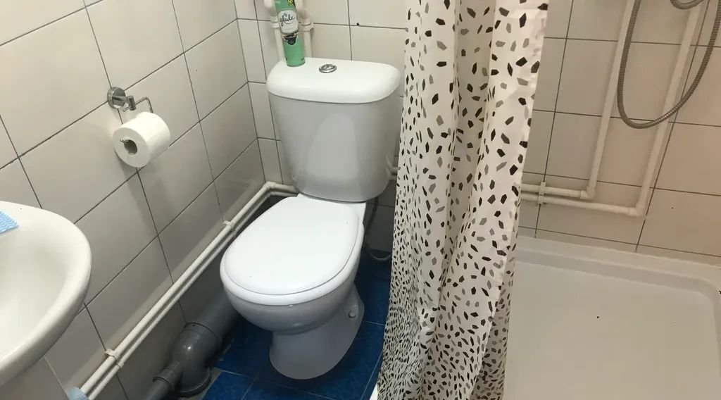 комната г Красноярск р-н Октябрьский ул Академика Киренского 9а фото 5