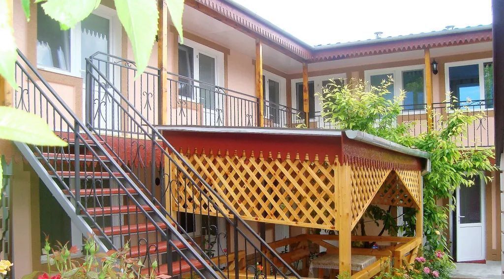 комната р-н Бахчисарайский г Бахчисарай ул Островского 27 фото 1