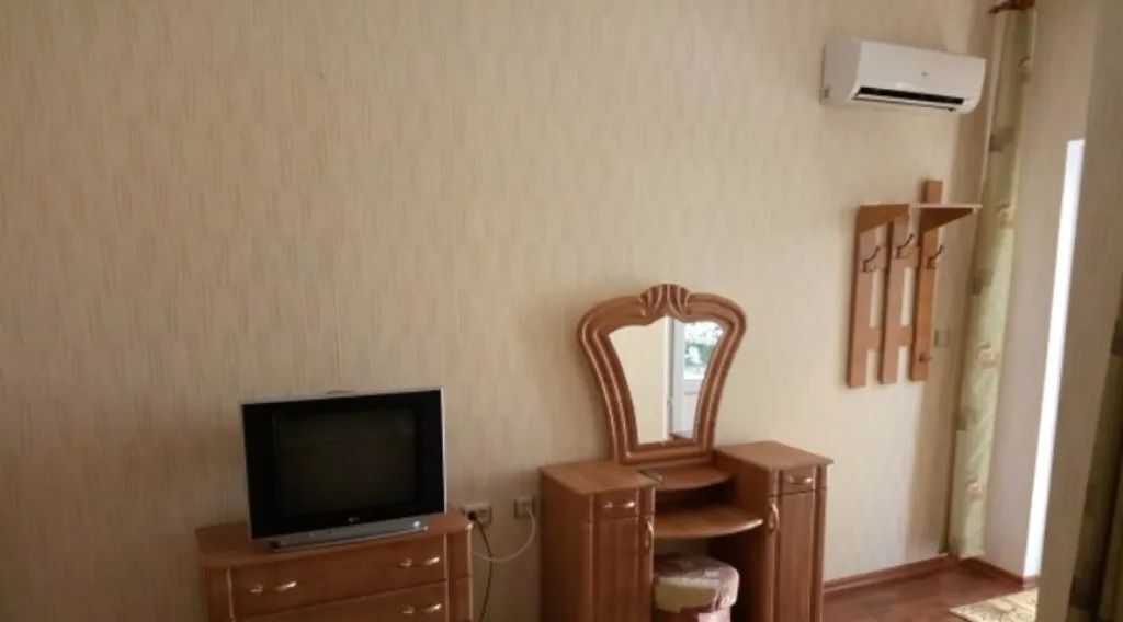 комната г Судак ул Бирюзова 75 фото 2