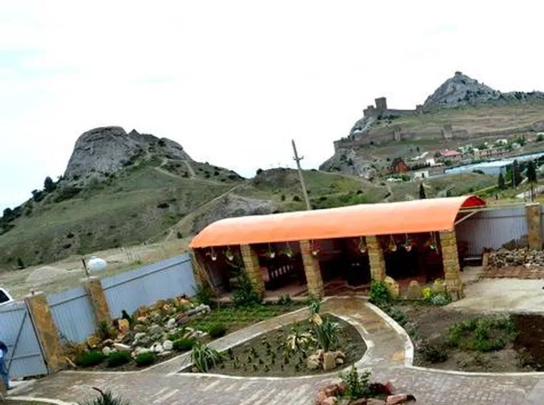 комната г Судак кв-л Хале 15 фото 4