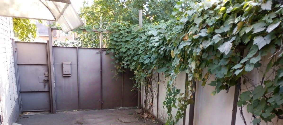 дом г Ростов-на-Дону р-н Первомайский пер Ладожский 73 фото 8