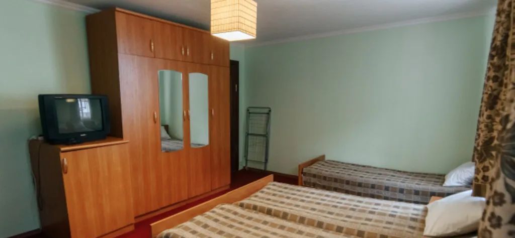 комната г Карачаевск кп Домбай ул Карачаевская 14 фото 2