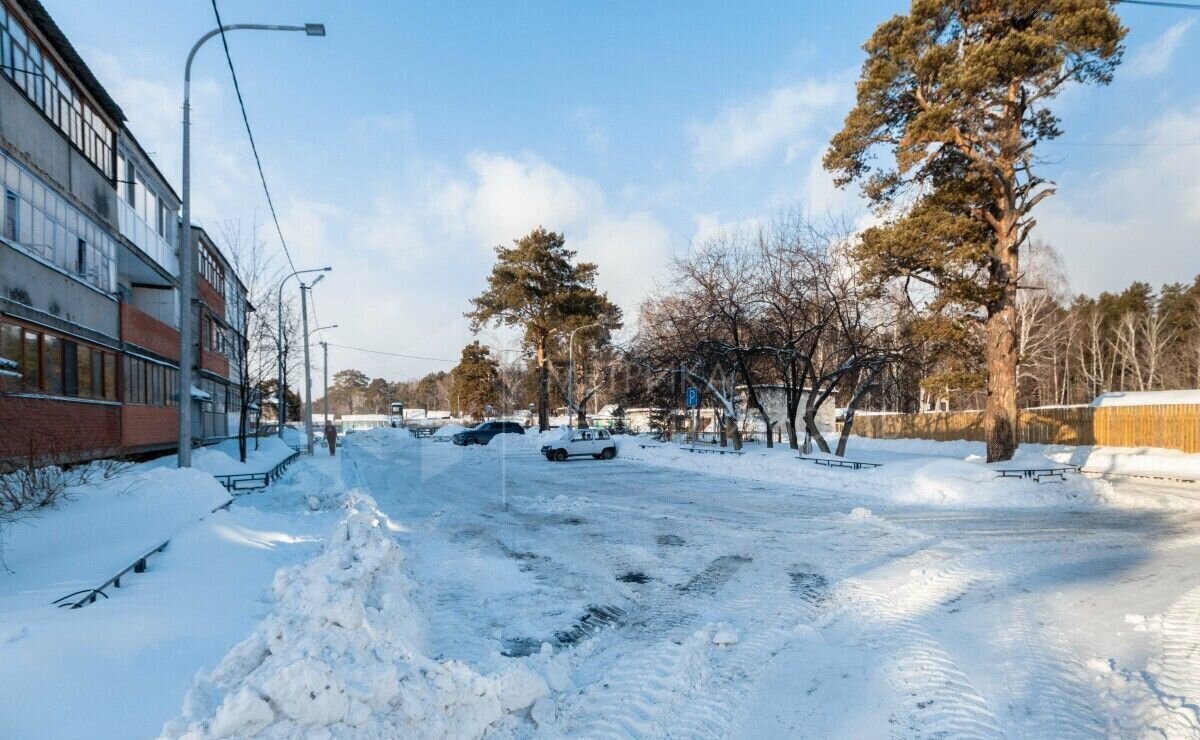 квартира г Тюмень р-н Центральный ул Славянская 9б мкр-н Верхний Бор фото 28