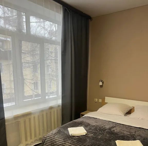 комната г Омск р-н Ленинский Привокзальный ул Академика Павлова 25 фото 1