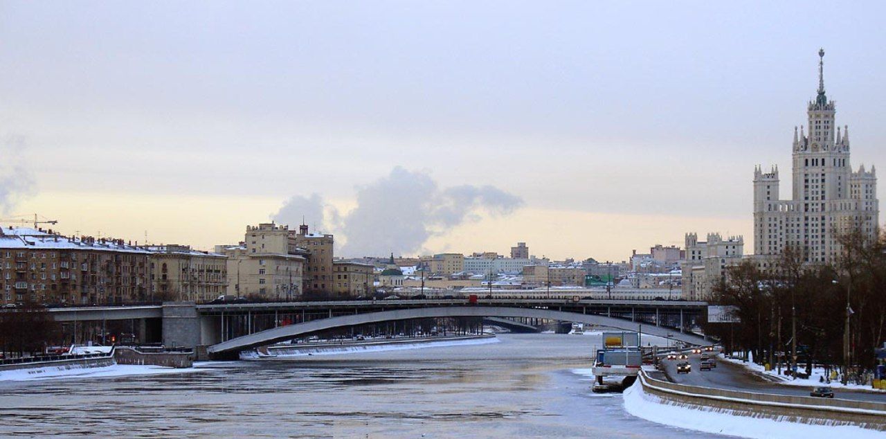 квартира г Москва метро Новокузнецкая наб Космодамианская 4/22а фото 6