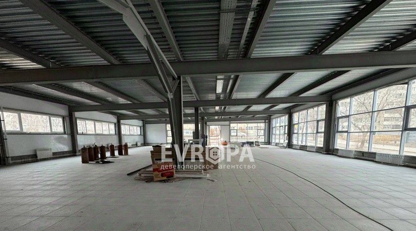 торговое помещение г Ульяновск р-н Заволжский проезд Сиреневый 13а фото 1