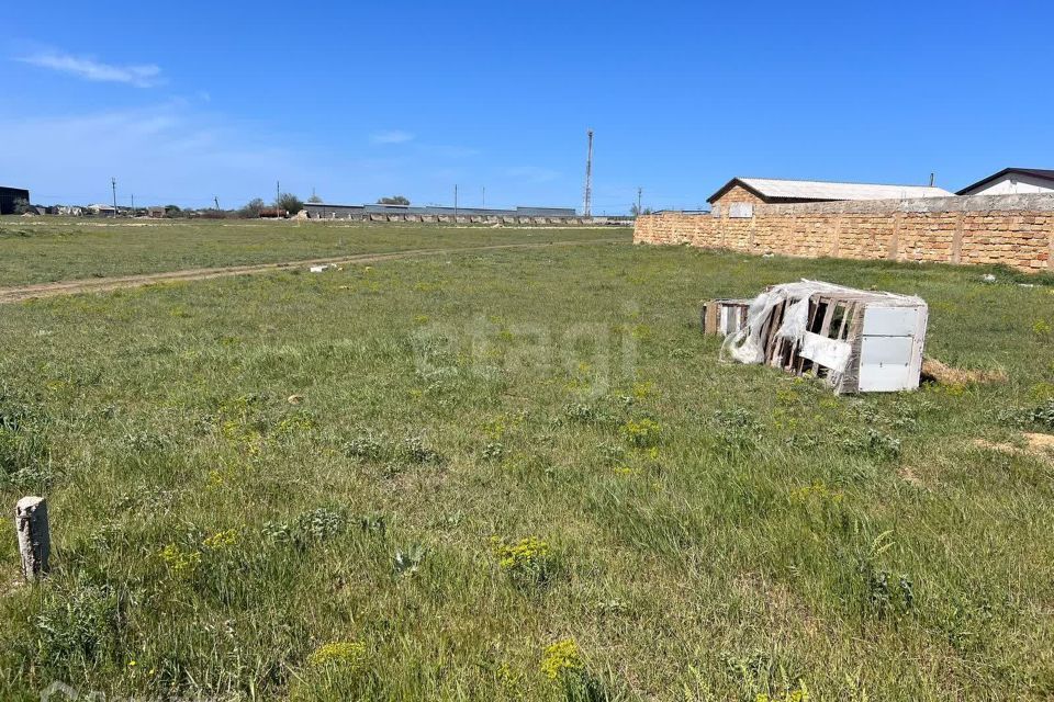 земля р-н Черноморский с Межводное ул Дружбы фото 2