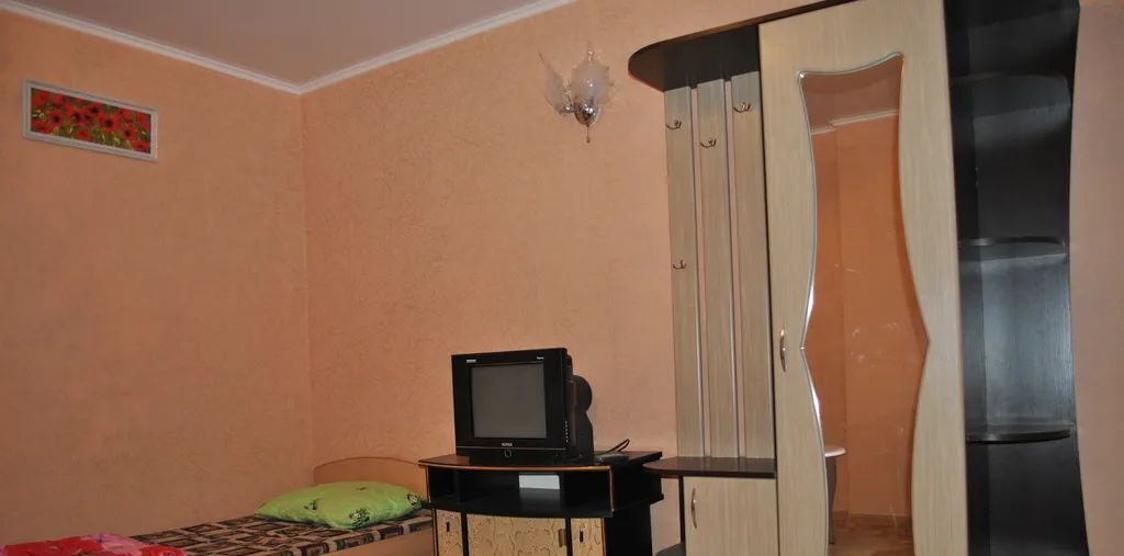 дом г Феодосия ул Халтурина 4 фото 11