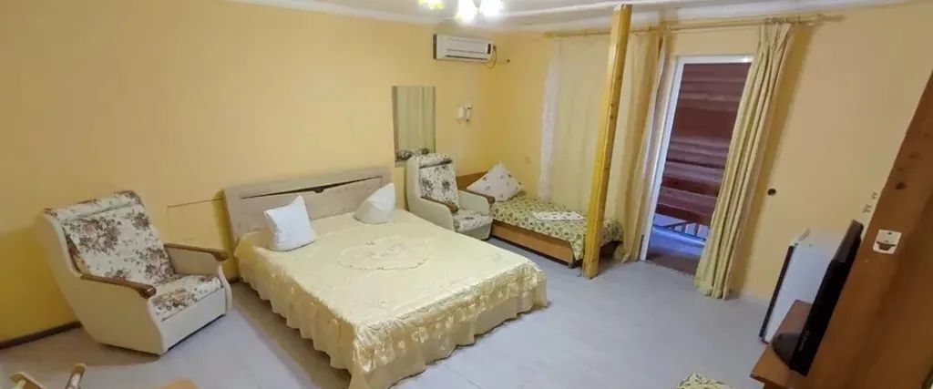 комната г Судак ул Танкистов 28 фото 12