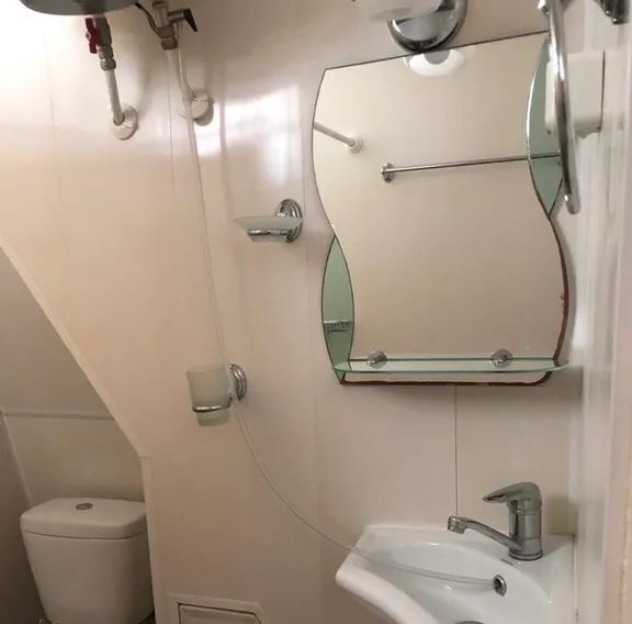 комната г Алушта ул Набережная 24а фото 2