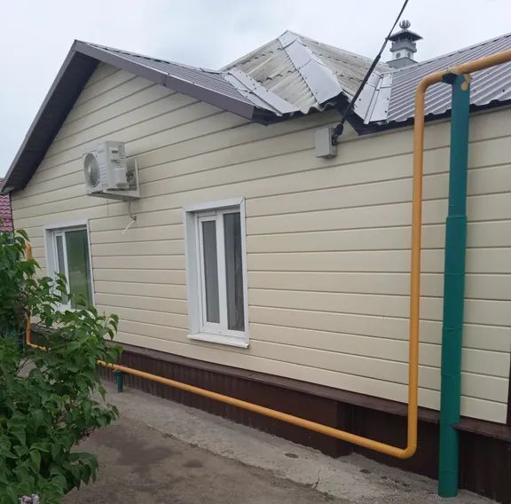дом р-н Богучарский г Богучар ул Дзержинского 45 фото 1