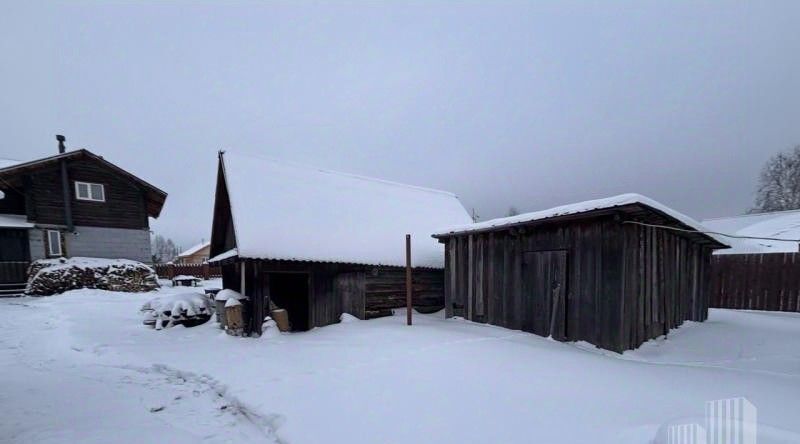 дом г Пермь р-н Свердловский ул. Коммунистическая, 17 фото 12