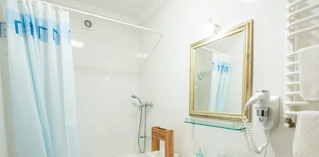 комната г Феодосия наб Черноморская 2 фото 2