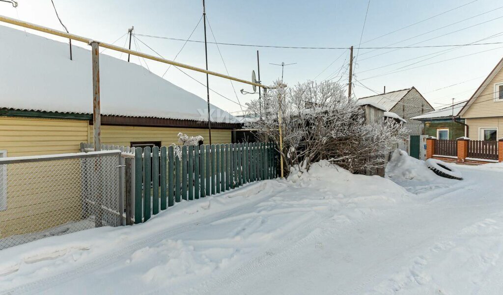 дом г Барнаул р-н Ленинский ул Халманова фото 2