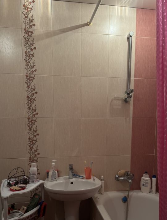 квартира г Белгород Западный ул Есенина 32 фото 4