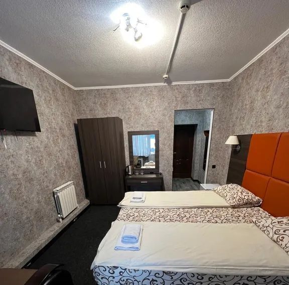 комната г Карачаевск кп Домбай пер Спасателей 2 фото 7