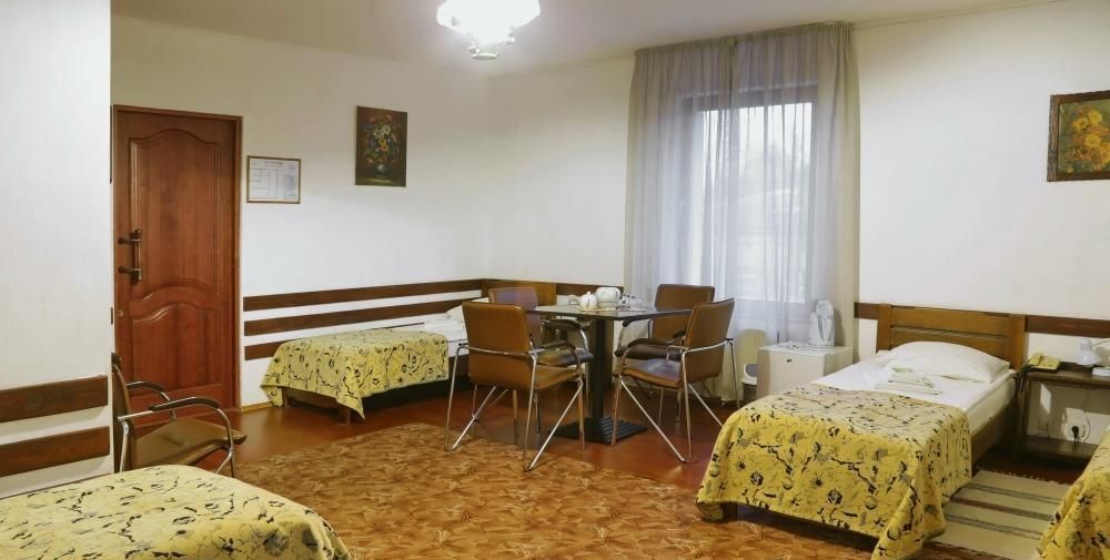 комната г Калининград р-н Московский ул Коммунистическая 4а фото 3