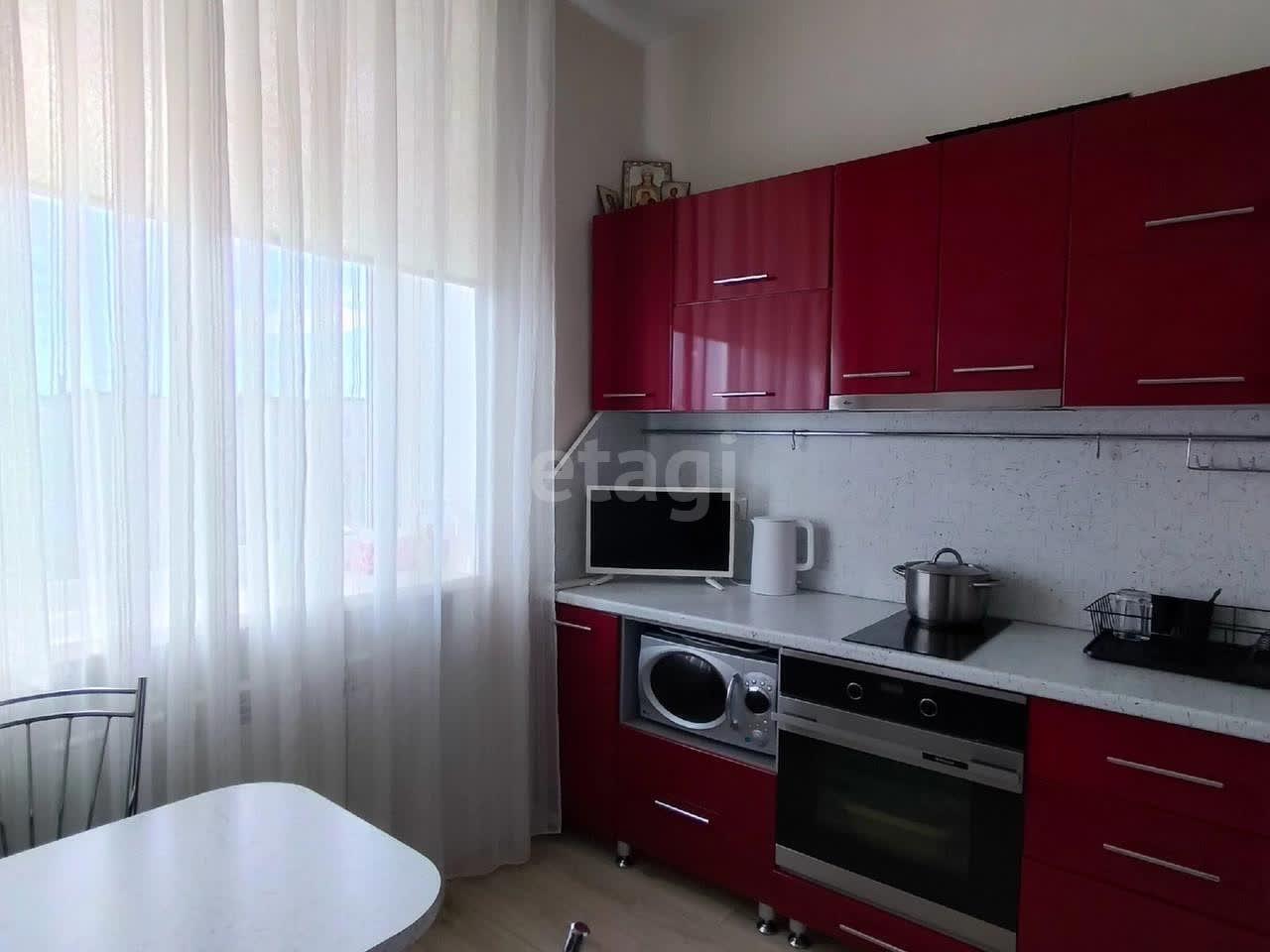 квартира г Ирбит ул Азева 41а фото 6