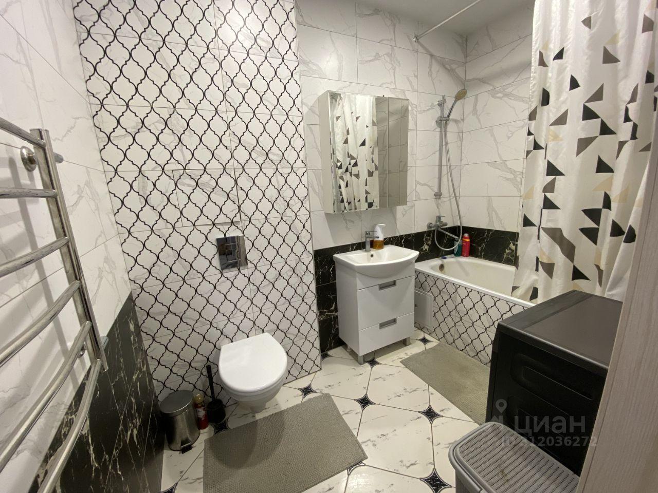 квартира г Краснодар р-н Прикубанский ул Кореновская 2/3 фото 1