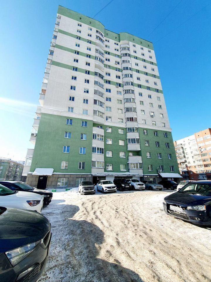 квартира г Новосибирск р-н Дзержинский ул Авиастроителей 17 фото 2
