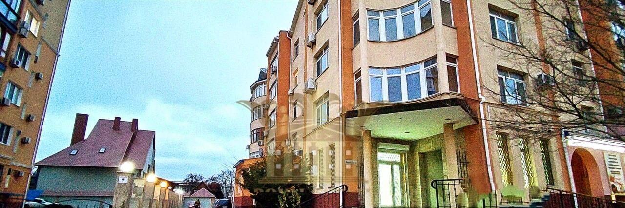 торговое помещение г Евпатория пр-кт им.В.И.Ленина 51/50 фото 2