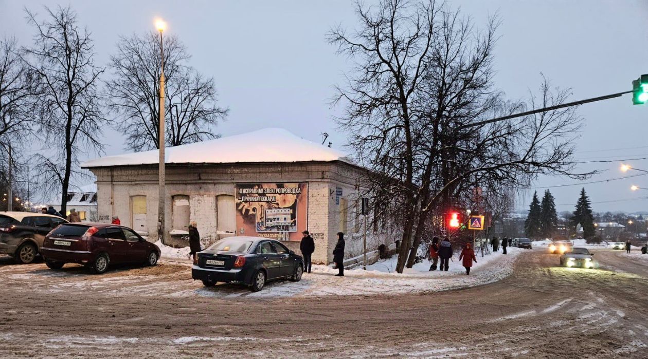 торговое помещение городской округ Ленинский п Володарского ул Центральная 27 фото 1