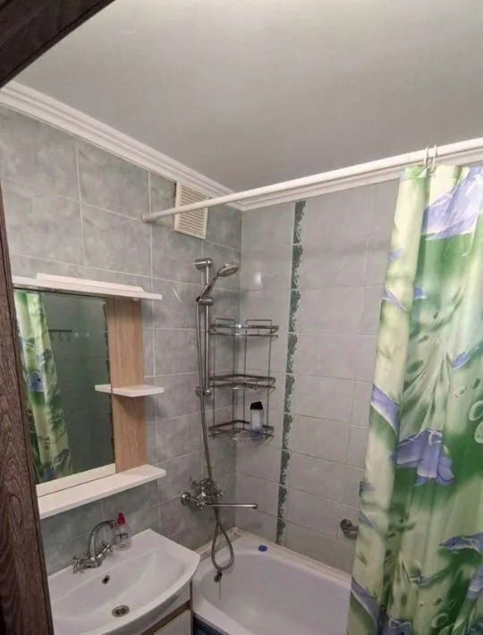 квартира г Омск р-н Советский ул Химиков 6в фото 9