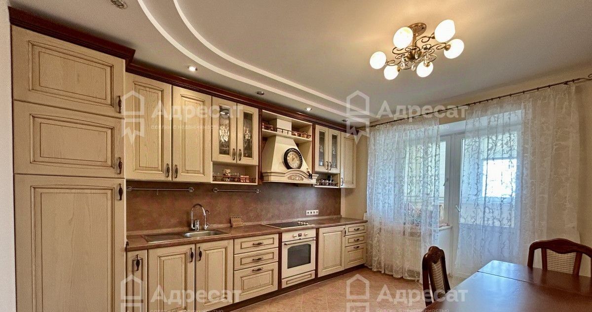 квартира г Волгоград р-н Дзержинский ул Московская 5а фото 6
