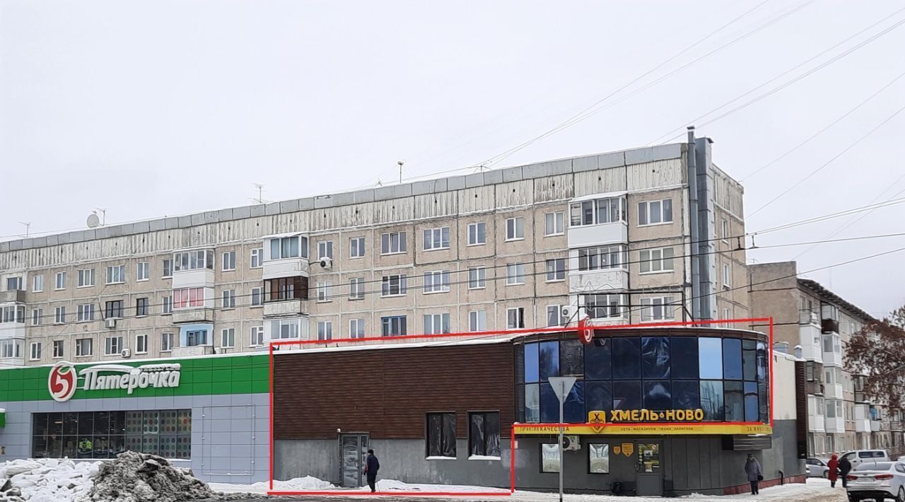 торговое помещение г Кемерово р-н Ленинский б-р Строителей 12 фото 1