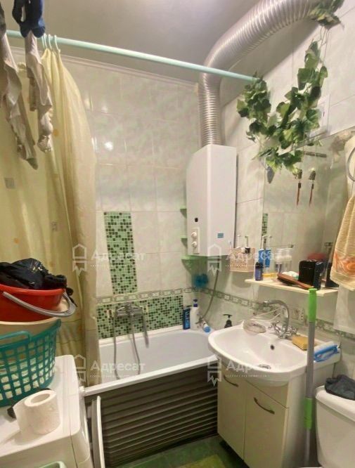 квартира г Волгоград р-н Кировский ул 64-й Армии 38 фото 3