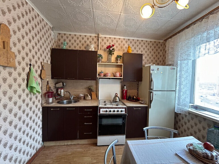 квартира г Брянск р-н Советский ул Романа Брянского 1 фото 6