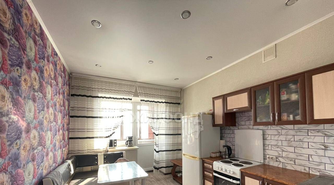 квартира г Абакан пр-кт Дружбы Народов 49а фото 6