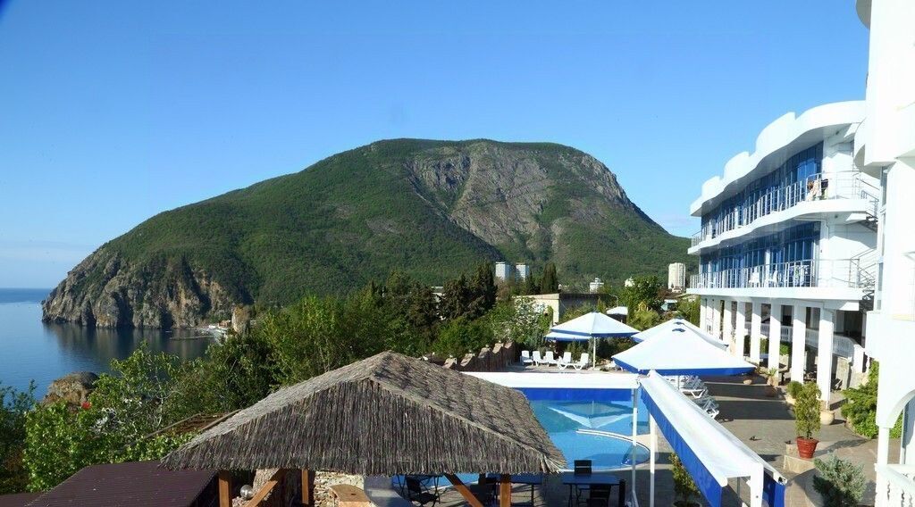 комната г Алушта пгт Партенит ул Партенитская 14а фото 6