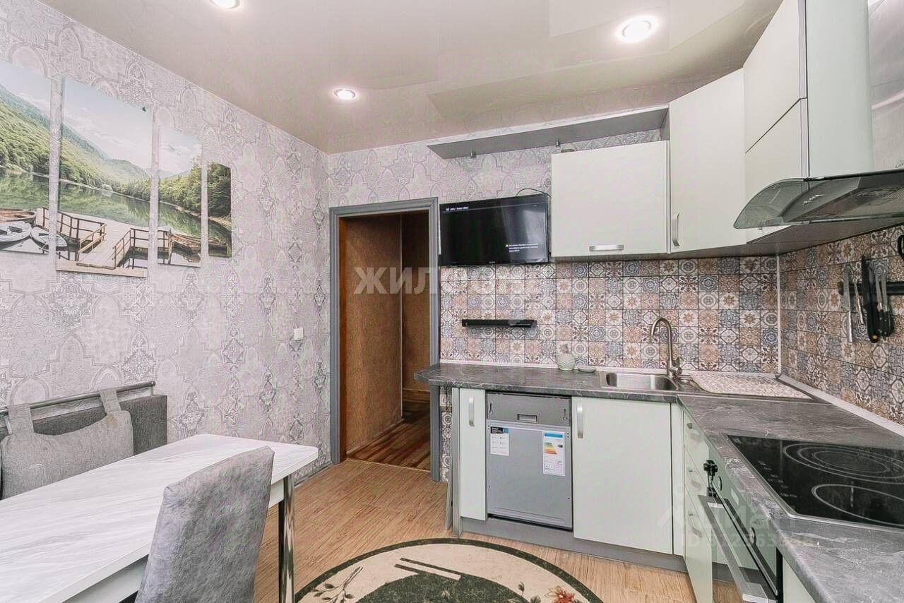 квартира г Новосибирск р-н Октябрьский ул Бориса Богаткова 226/1 фото 4