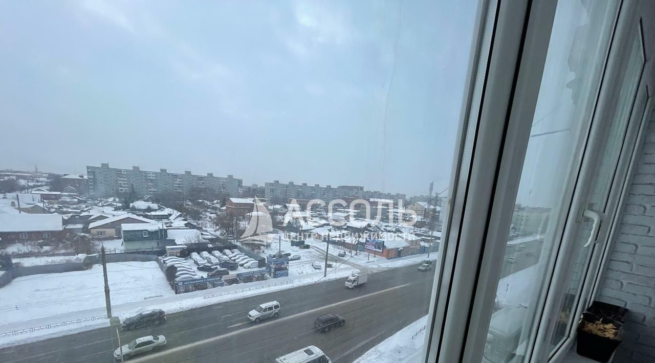 квартира г Омск р-н Центральный ул 10 лет Октября 117 фото 32