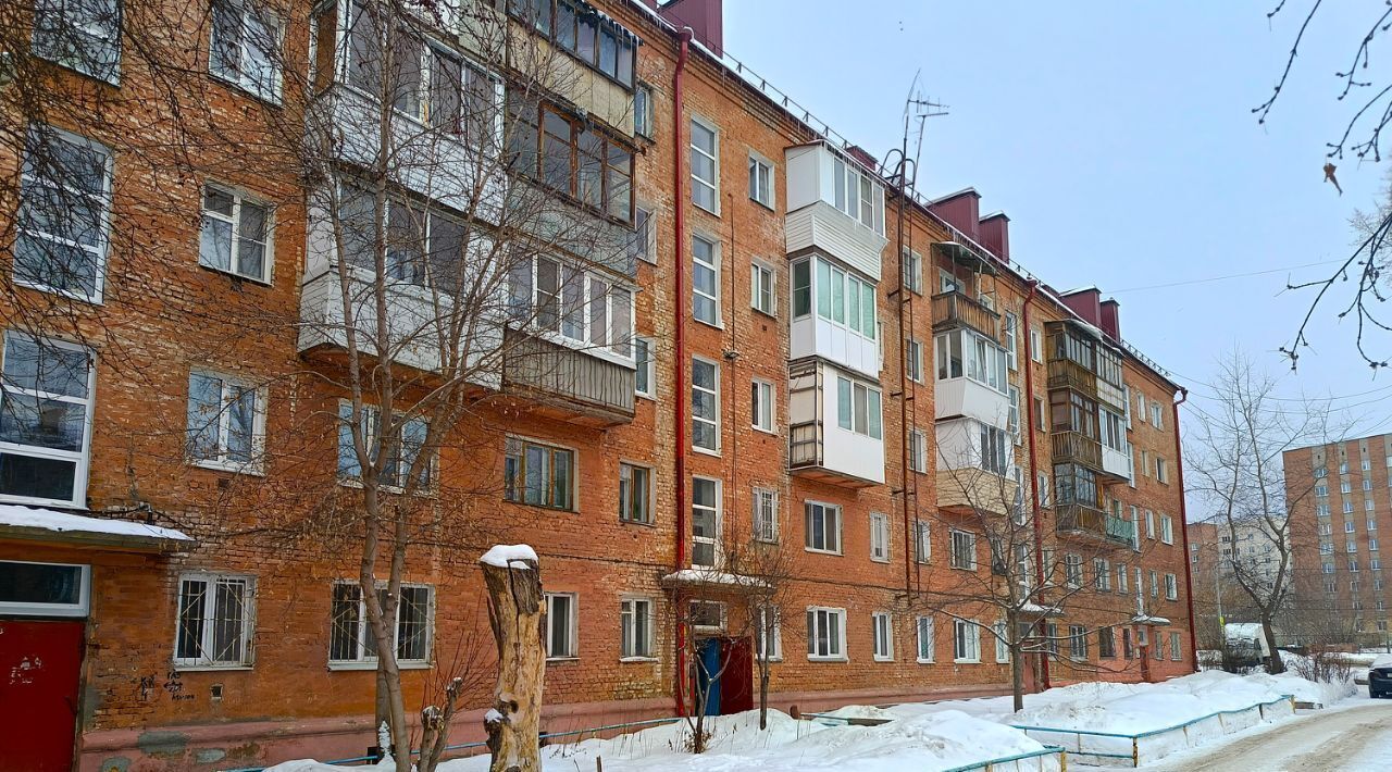 квартира г Омск р-н Советский пр-кт Мира 14а фото 1