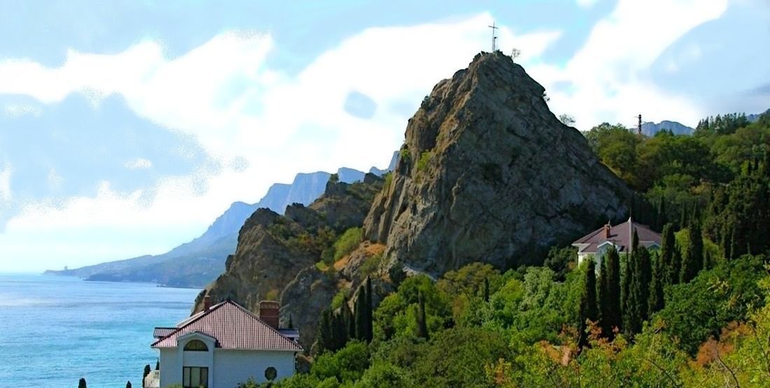 дом г Ялта пгт Береговое ул Кипарисная фото 36