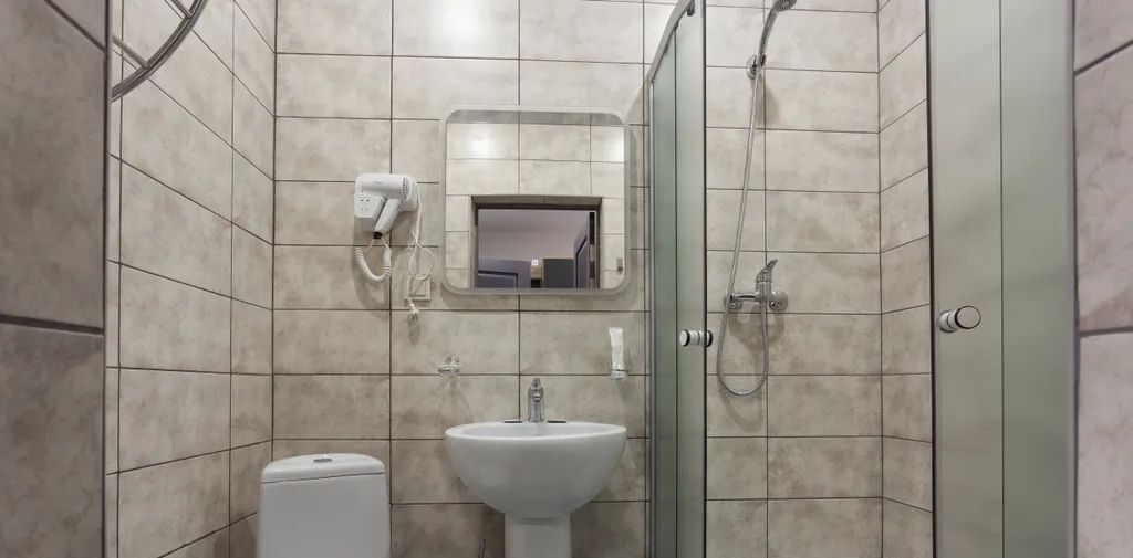 комната г Екатеринбург Уралмаш ул. Бакинских Комиссаров, 16 фото 4