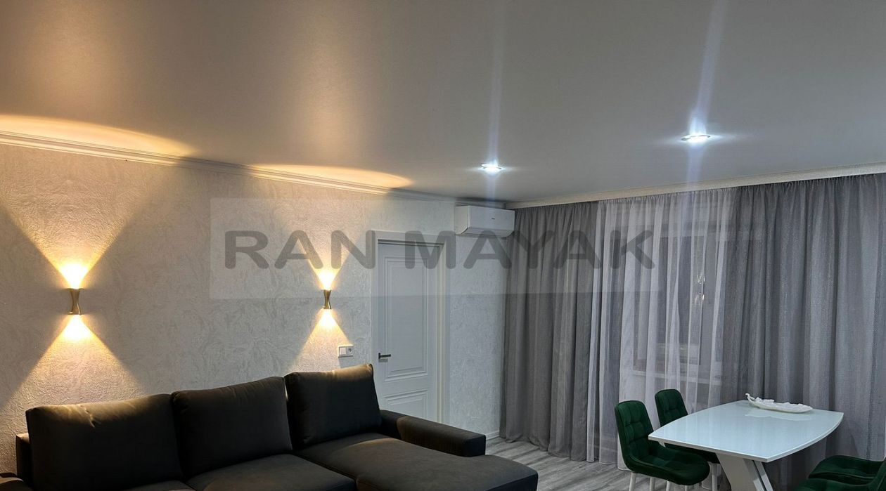 квартира г Майкоп ул Хакурате 230 фото 2