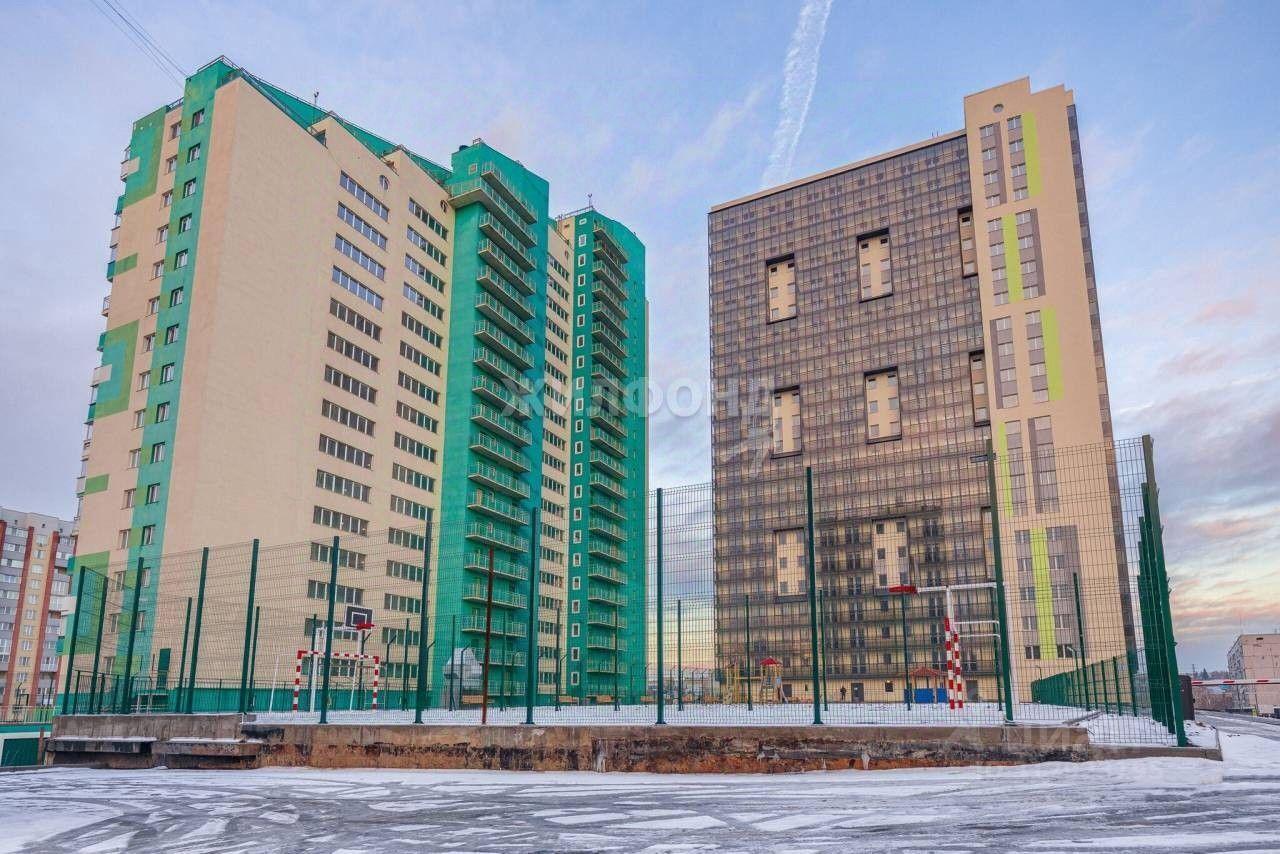 квартира г Новосибирск р-н Дзержинский ул Есенина 12/1 фото 25